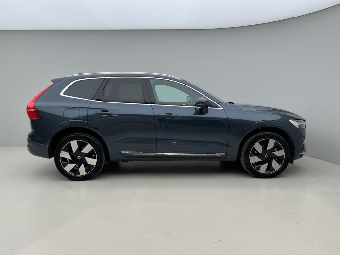 Volvo XC60 T6 AWD RECHARGE ULTRA DARK AUT