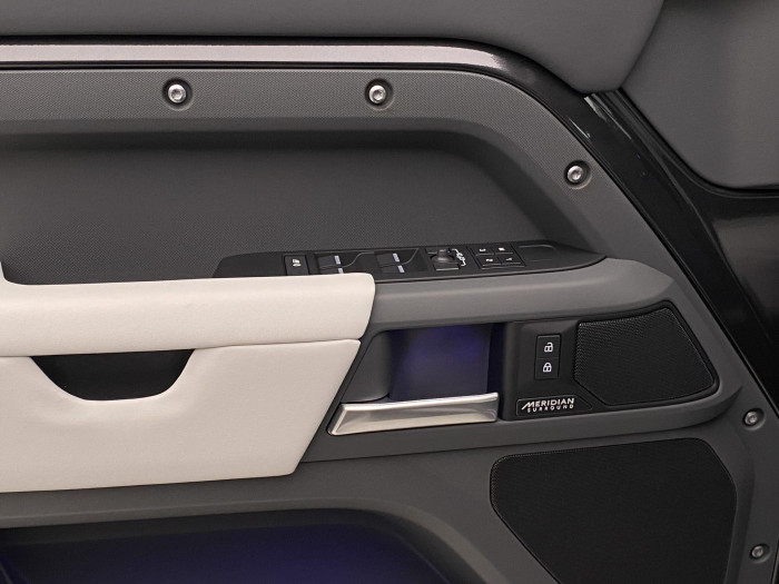 Land Rover Defender 110 D350 X-Dynamic HSE 3.0 d Dynamic