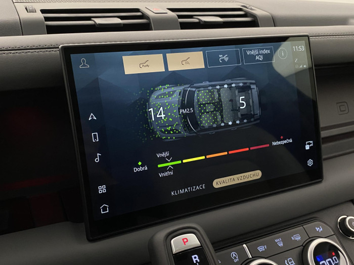 Land Rover Defender 110 D300 X-D HSE REZERVACE 3.0 d d