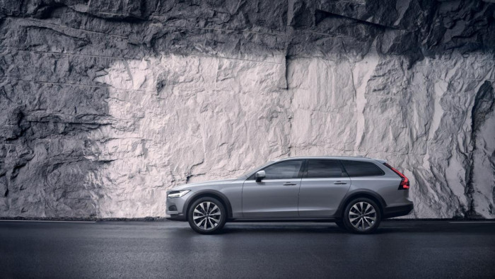 Volvo V90 B4 AWD AUT CROSS COUNTRY PLUS 2.0 Plus