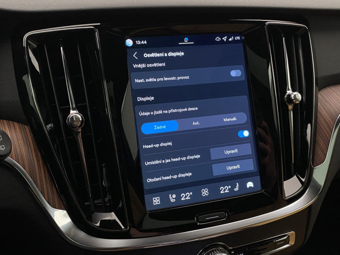 Volvo V60 B4 AUT DARK PLUS