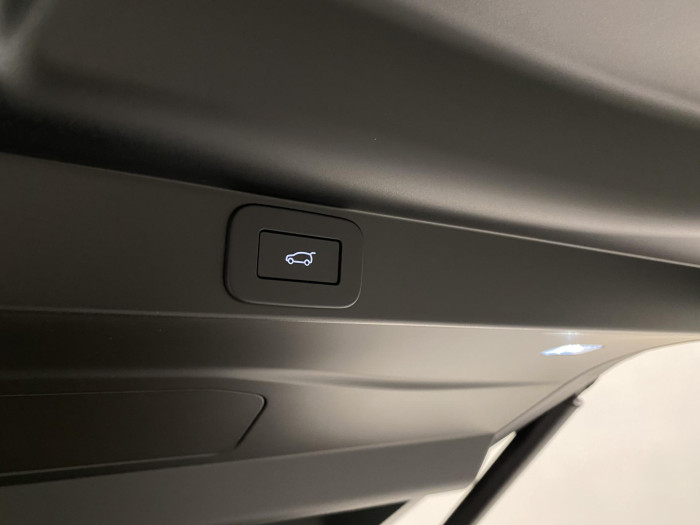 Land Rover Range Rover P530 AUTOBIOGRAPHY SWB