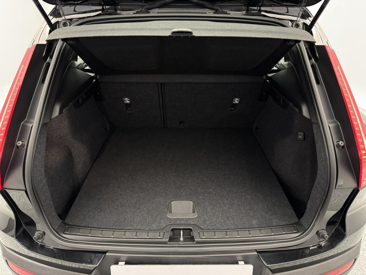 Volvo XC40 T2 MOMENTUM CORE CZ 1.5 Momentum