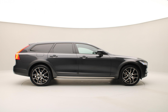 Volvo V90 CC D4 AWD MOMENTUM AUT 2.0 d CC CC Momentum