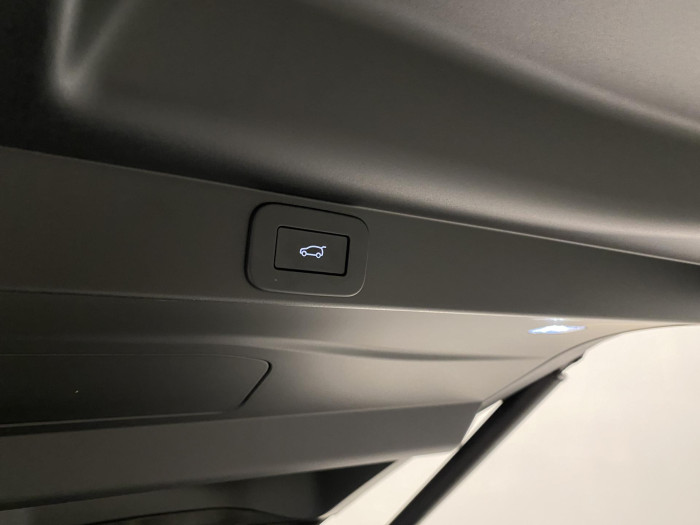 Land Rover Range Rover D350 AUTOBIOGRAPHY LWB 3.0 d