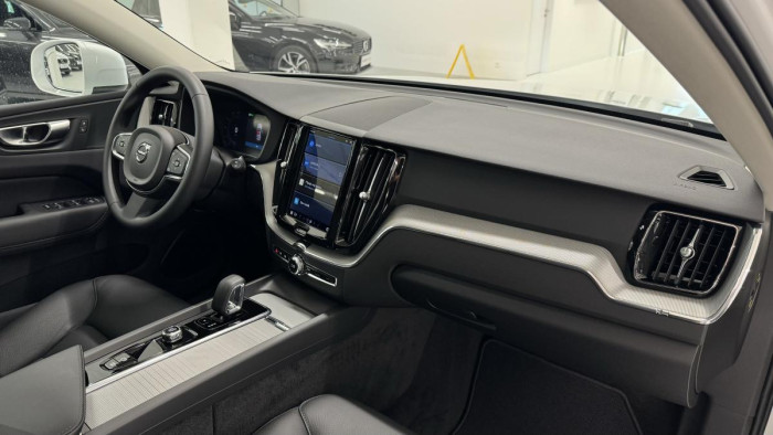 Volvo XC60 T6 AWD RECHARGE  AUT REZERVACE