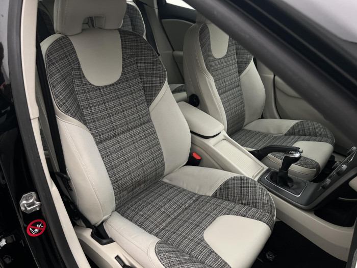 Volvo V40 D3 MOMENTUM CZ 2.0 d Momentum