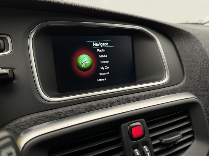 Volvo V40 CC T4 AWD MOMENTUM AUT 2.0 CC CC Momentum