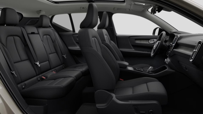 Volvo XC40 B3 AUT DARK ULTRA