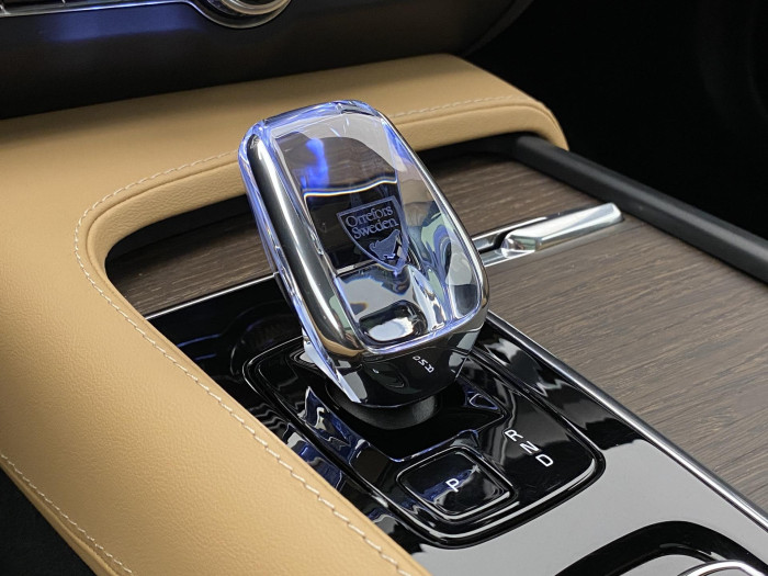 Volvo V90 CC B4 AWD ULTIMATE AUT CZ 2.0 CC CC