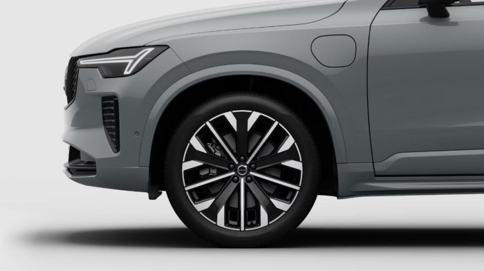 Volvo XC90 T8 AWD RECHARGE PLUS AUT