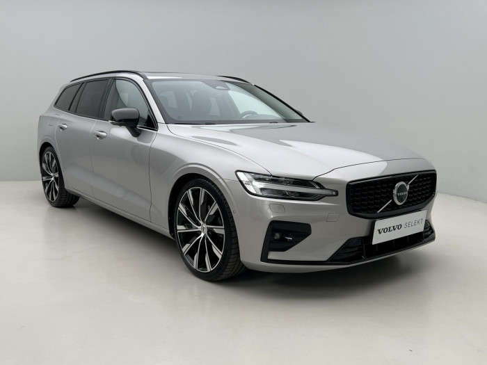 Volvo V60 B4 ULTIMATE DARK AUT 1.maj.