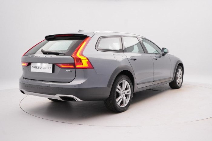 Volvo V90 CC D5 AWD PRO AUT 2.0 d CC CC