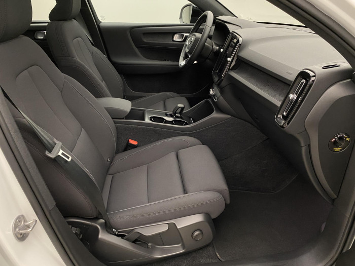 Volvo C40 RECHARGE SINGLE EXTENDED RANGE
