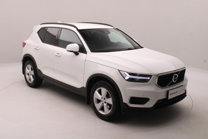 Volvo XC40 T2 MOMENTUM AUT CZ 1.5 Momentum