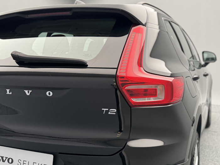 Volvo XC40 T2 MOMENTUM CORE CZ 1.5 Momentum