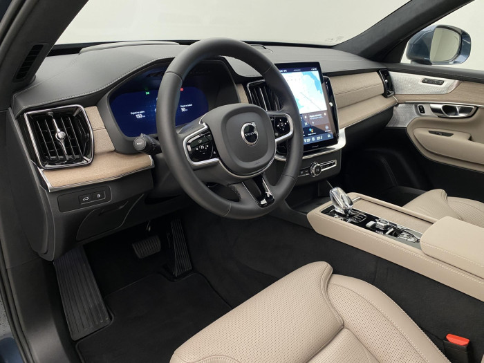 Volvo XC90 T8 AWD RECHARGE BRIGHT ULTRA 7