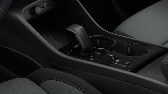 Volvo XC40 B3 DARK PLUS AUT