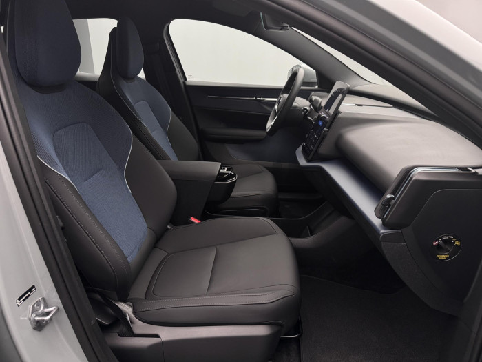 Volvo EX30 PURE ELECTRIC SINGLE CORE CZ