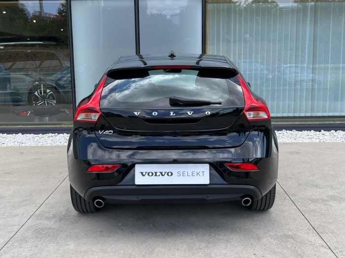 Volvo V40 D2 MOMENTUM Aut 1.maj. 2.0 d Momentum