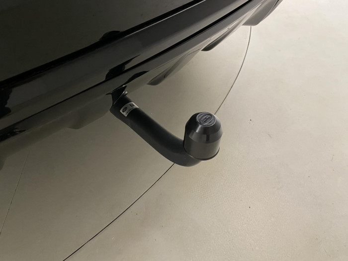 Land Rover Discovery Sport D200 AWD R-DYNAMIC REZERVACE 2.0 d Dynamic