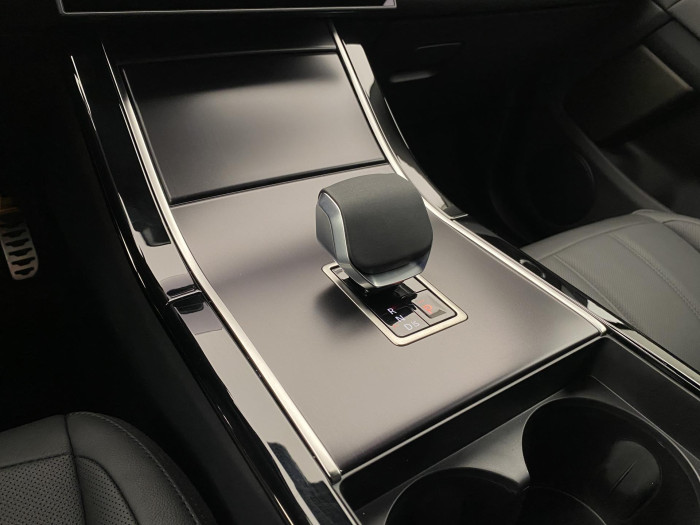 Land Rover Range Rover Evoque D165 R-DYNAMIC SE  AWD AUT 2.0 d Dynamic SE