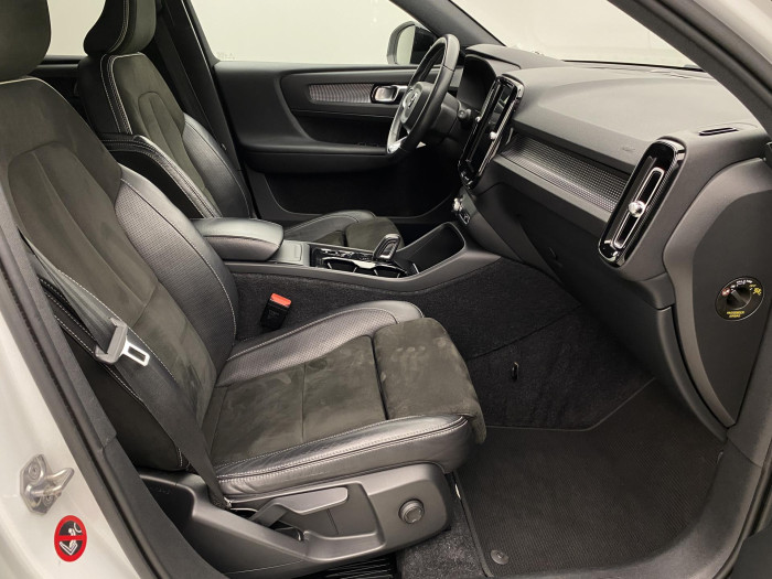 Volvo XC40 D4 AWD R-DESIGN AUT 2.0 d