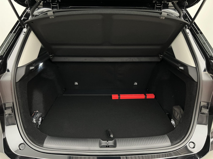 MG ZS ICE ELEGANCE 1.5 MAN 1.5 Elegance