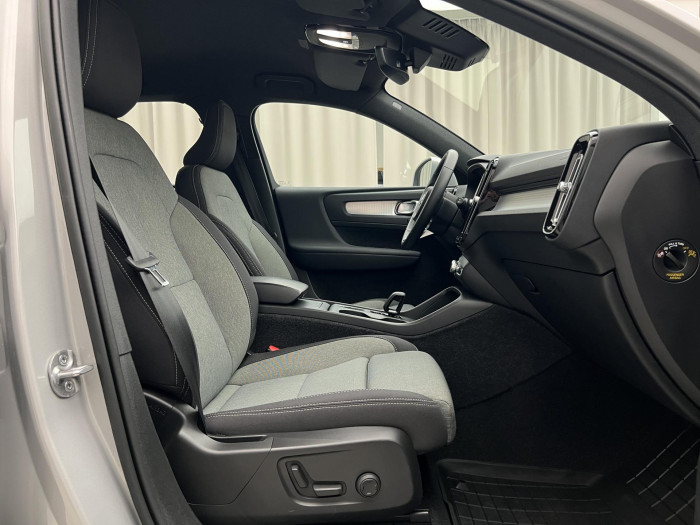 Volvo XC40 B3 CORE AUT CZ