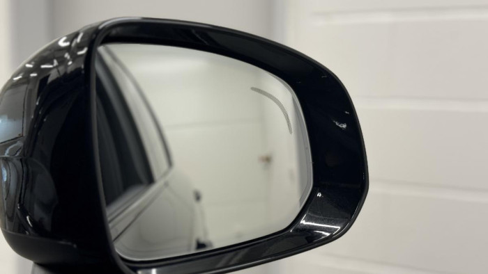 Volvo XC90 B5 AWD ULTIMATE DARK REZERVACE