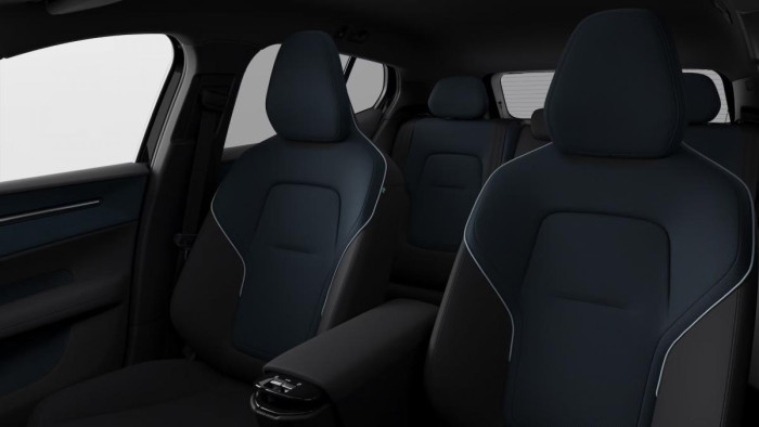 Volvo EX30 PURE ELECTRIC RECHAR. CORE RWD