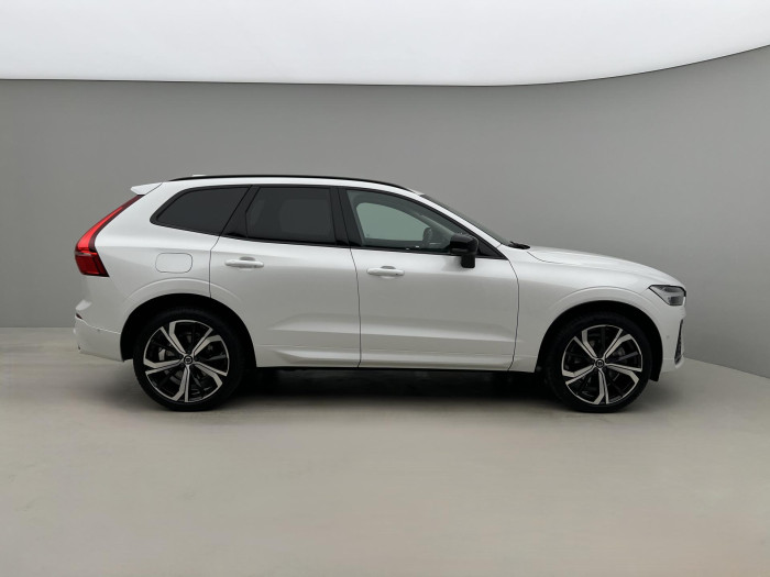 Volvo XC60 B5 AWD ULTIMATE DARK AUT