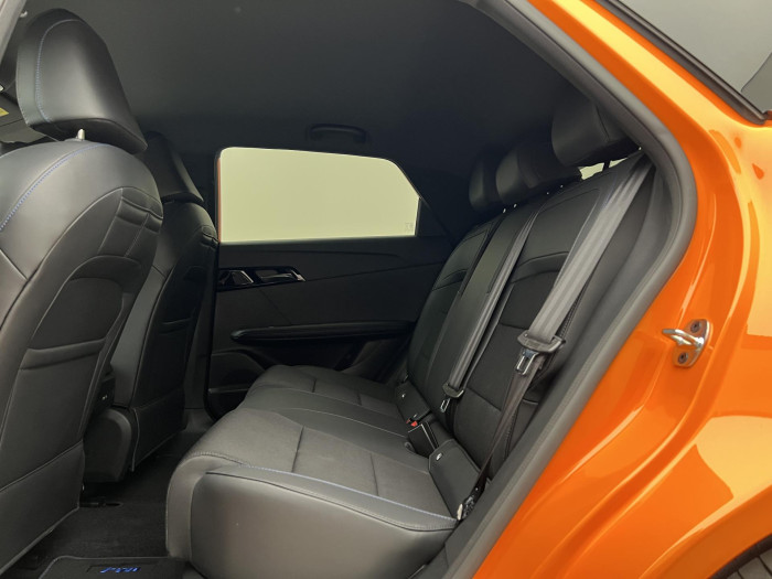 MG MG4 EV EXCLUSIVE 64 kWh CZ 1.maj. Exclusive
