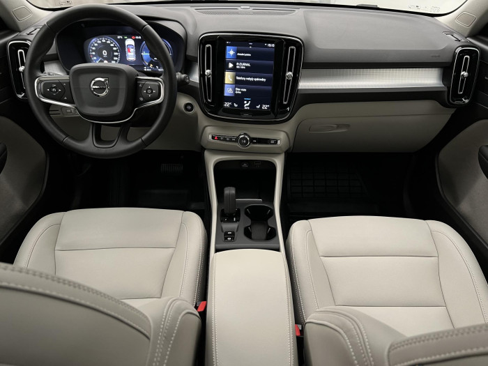 Volvo XC40 T5 RECHARGE INSCRIPTION AUT