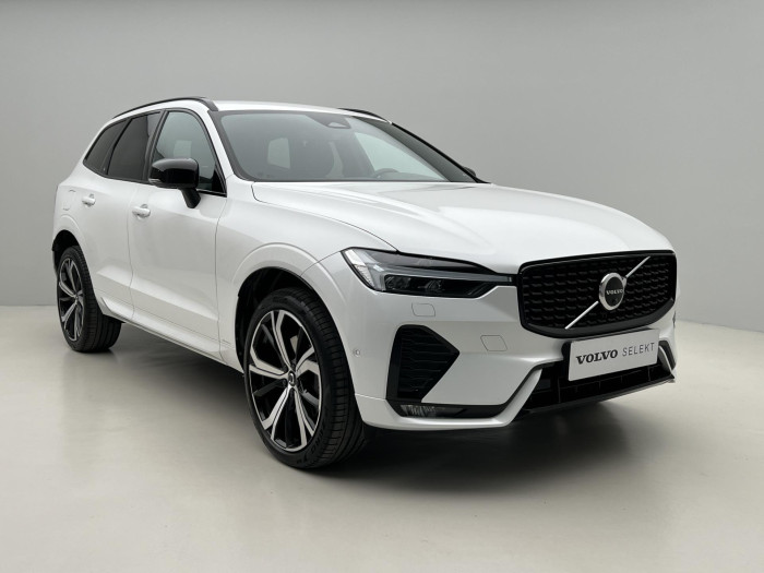 Volvo XC60 B4 AWD R-DESIGN AUT CZ