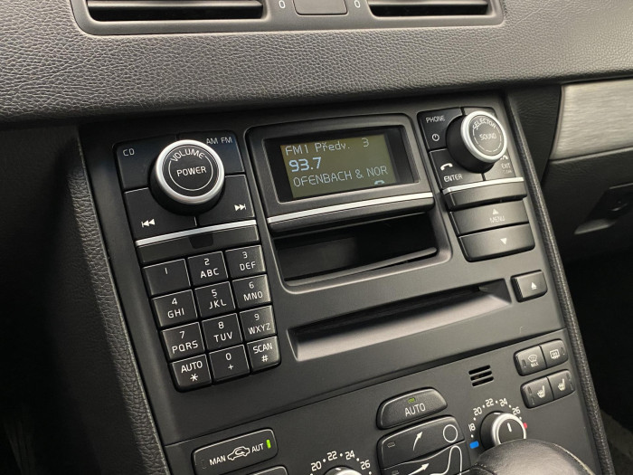 Volvo XC90 D5 AWD SUMMUM AUT CZ 2.4 d Summum