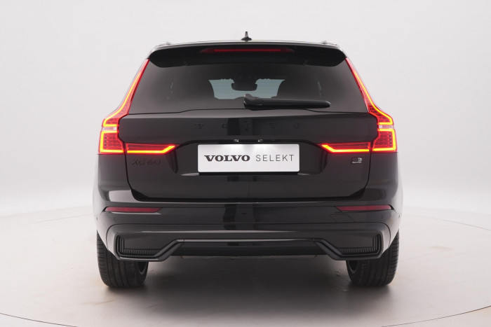 Volvo XC60 T6 AWD RECHARGE BLACK EDITION 2.0 Edition