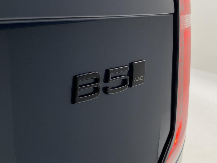 Volvo XC90 B5 AWD AUT BLACK EDITION ULTRA 2.0 Edition