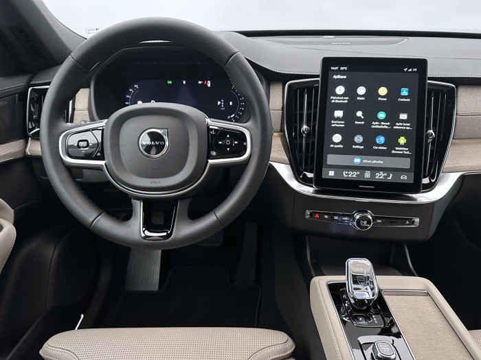 Volvo XC90 B5 AWD AUT DARK PLUS 7míst