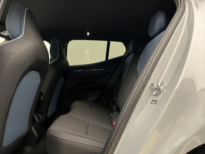 Volvo EX30 PURE ELECTRIC SINGLE PLUS CZ