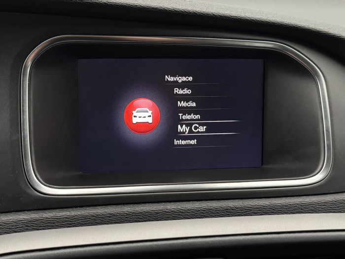 Volvo V40 D2 BLACK EDITION 2.0 d Edition