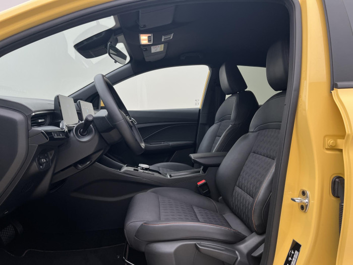 MG MG3 EXCLUSIVE HYBRID+ AUT CZ 1.maj 1.5 Exclusive