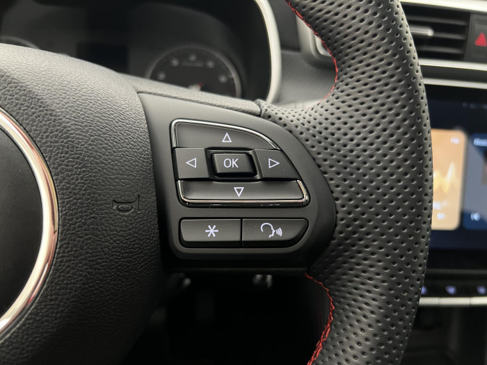 MG ZS 1.5 ESSENTIAL PLUS CZ 1.maj.