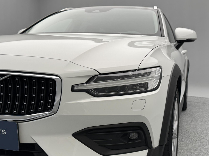 Volvo V60 CC B4 AWD MOMENTUM AUT 2.0 CC CC Momentum