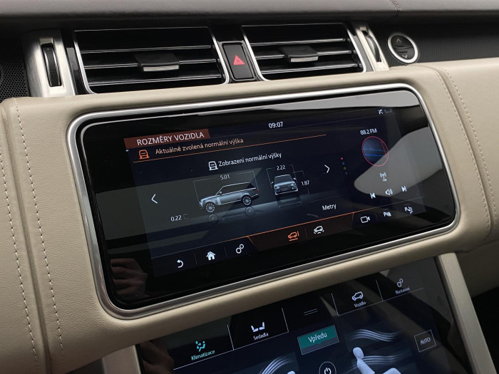 Land Rover Range Rover P525 AUTOBIOGRAPHY REZERVACE