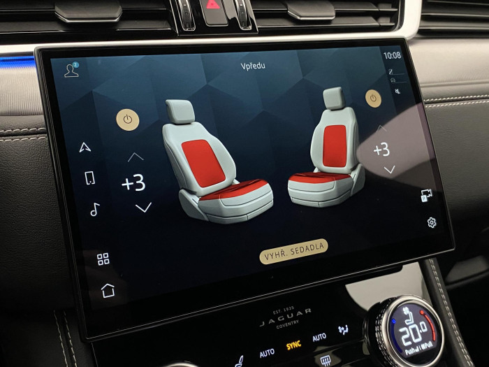 Jaguar F-Pace D200 AWD R-DYNAMIC  REZERVACE 2.0 d Dynamic