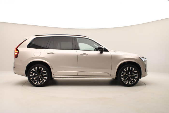 Volvo XC90 T8 AWD RECHARGE DARK PLUS 7m