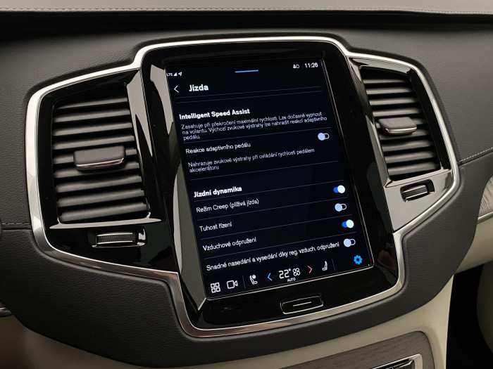 Volvo XC90 T8 AWD ULTRA DARK AUT CZ 7m