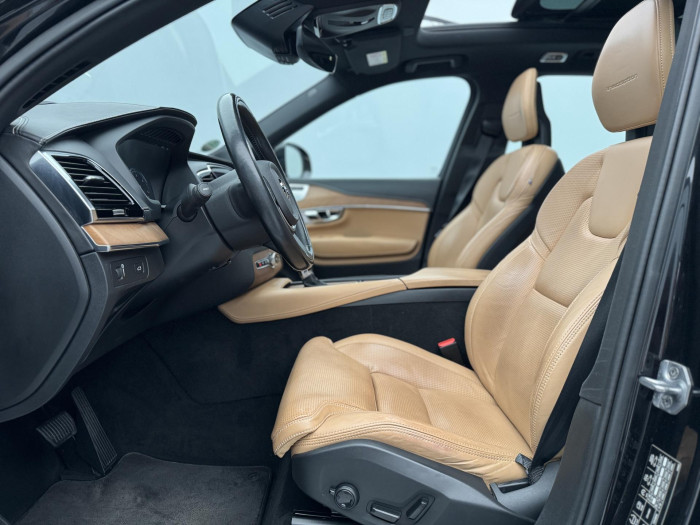 Volvo XC90 D5 AWD INSCRIPTION REZERVACE 2.0 d
