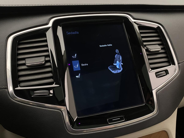 Volvo XC90 D5 AWD INSCRIPTION REZERVACE 2.0 d